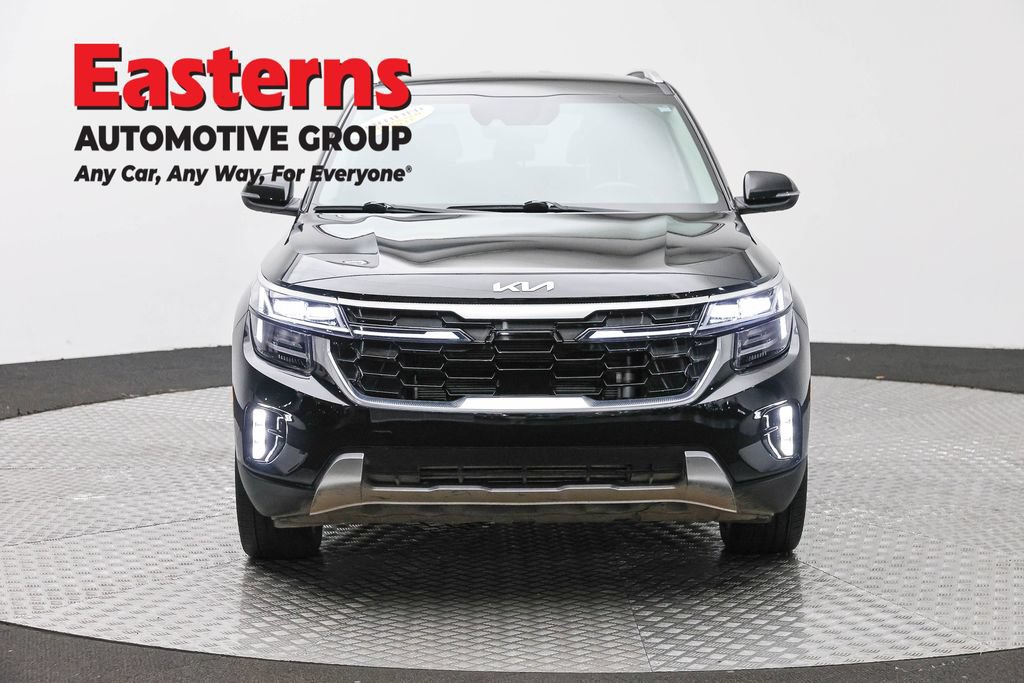 Used 2024 Kia Seltos SX AWD/4WD image 3