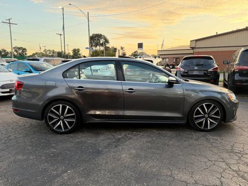 Used 2014 Volkswagen Jetta GLI Autobahn FWD image 17