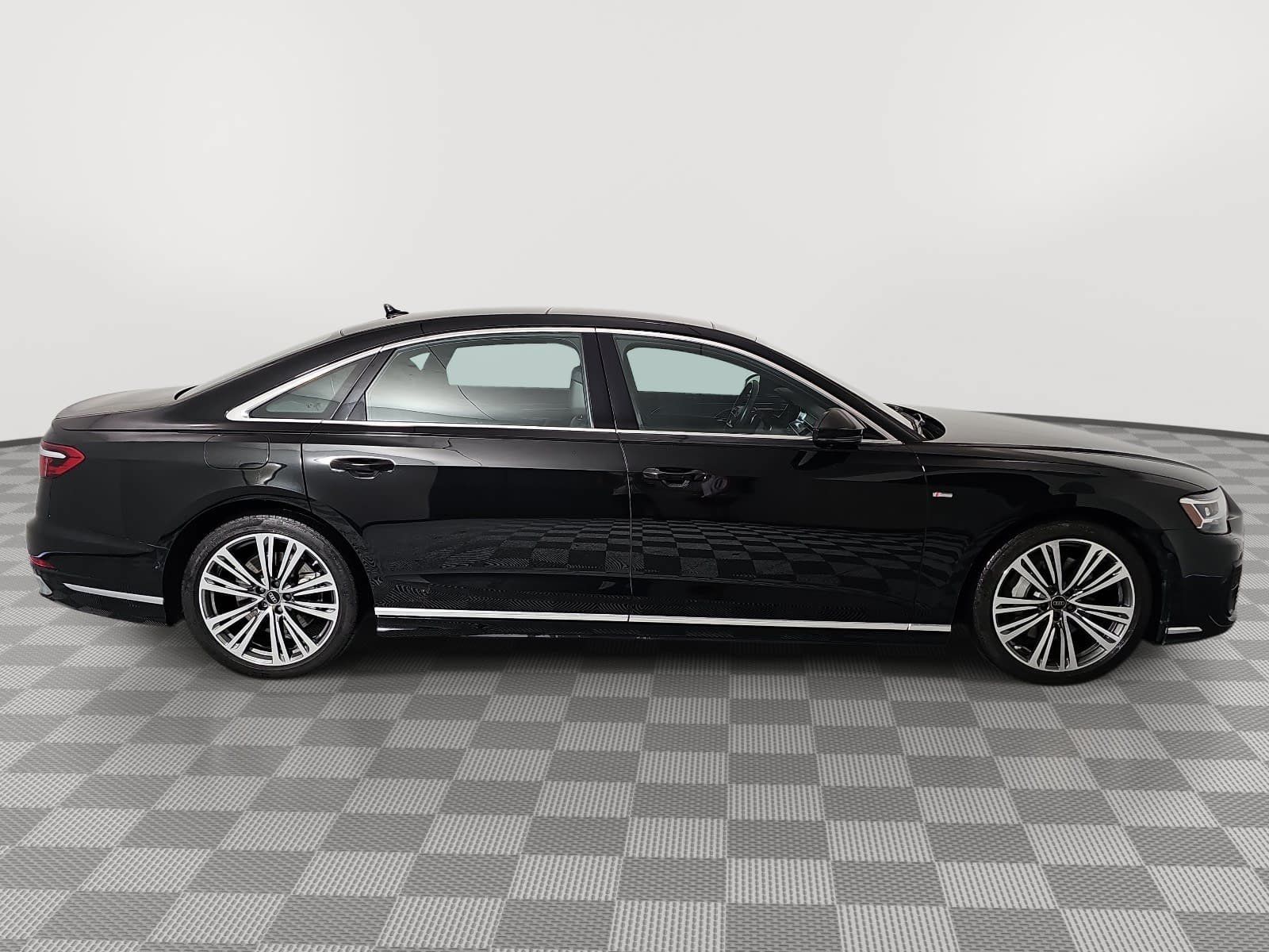Used 2023 Audi A8 L 3.0T w/ Executive Package AWD/4WD image 9