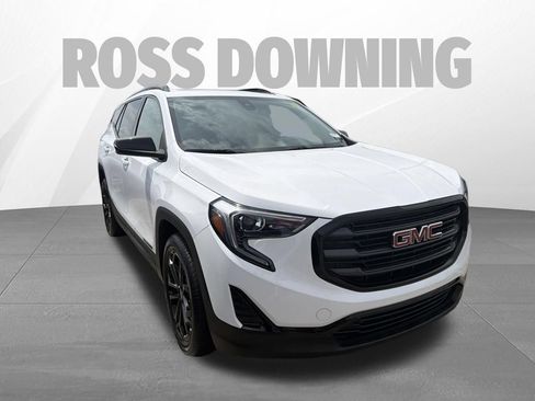 Used 2021 GMC Terrain SLE w/ Driver Convenience Package FWD image 3