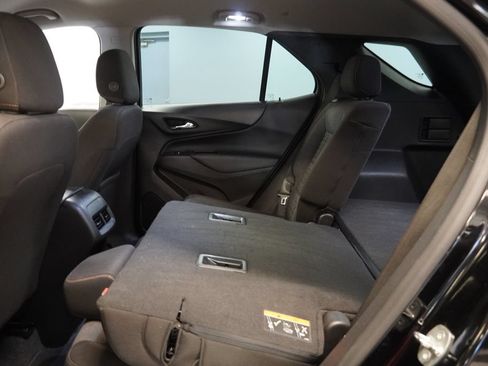 Used 2023 Chevrolet Equinox LT FWD image 28