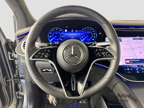 Used 2023 Mercedes-Benz EQS 580 4MATIC SUV image 12