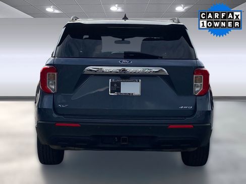 Used 2021 Ford Explorer XLT w/ Class III Trailer Tow Package image 9