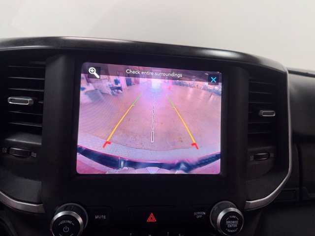Used 2019 RAM 1500 Big Horn AWD/4WD image 18