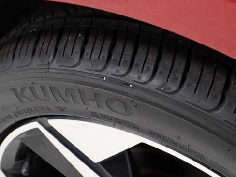 Certified 2023 Hyundai Elantra SEL w/ Convenience Package image 22