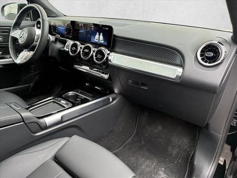 Certified 2026 Mercedes-Benz GLB 250 4MATIC image 28