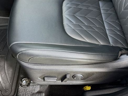 Used 2023 Kia Sportage X-Line w/ X-Line Premium Package image 18