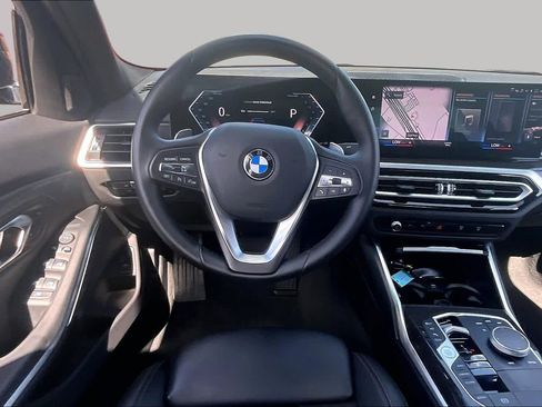 Used 2023 BMW 330i Sedan w/ Parking Assistance Package RWD image 5