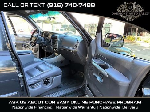 Used 2002 Ford Explorer Sport Trac 4x4 image 9