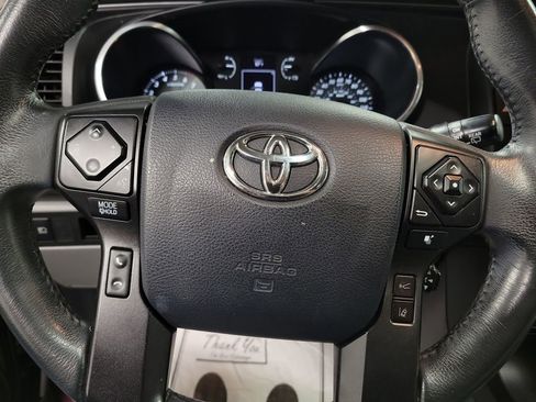 Used 2018 Toyota Sequoia SR5 image 17