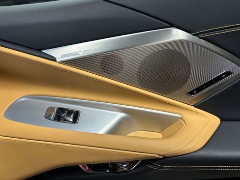 Used 2020 Chevrolet Corvette STINGRAY w/ 2LT Preferred Equipment Group image 60