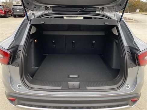 New 2026 Chevrolet Trax LT w/ Driver Confidence Package image 23