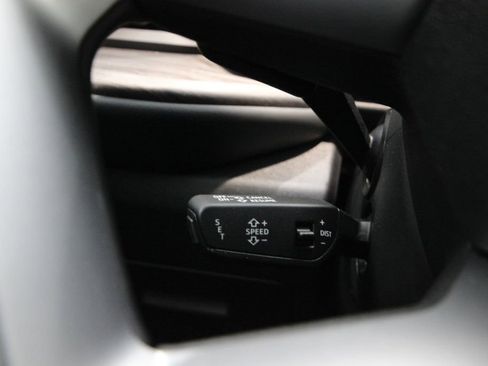 Used 2025 Audi Q5 Premium w/ Convenience Package AWD/4WD image 20