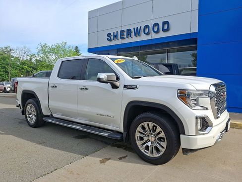 Used 2019 GMC Sierra 1500 Denali w/ Driver Alert Package II AWD/4WD image 1