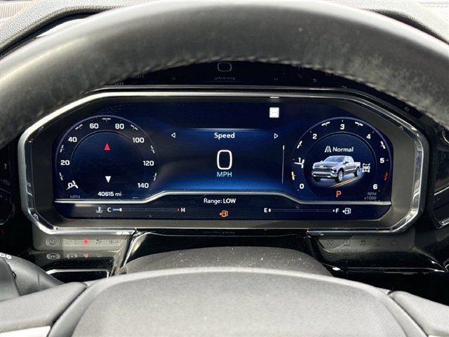 Certified 2022 Chevrolet Silverado 1500 RST w/ Convenience Package II AWD/4WD image 15