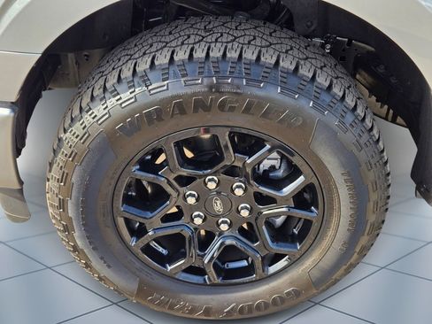 New 2025 Ford F150 XLT w/ Equipment Group 302A MID image 5