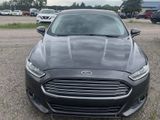Used 2016 Ford Fusion SE w/ Equipment Group 202A image 2