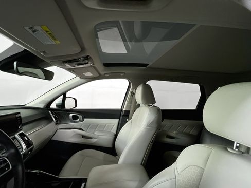 Used 2022 Kia Sorento SX Prestige w/ Panoramic Sunroof Package image 23