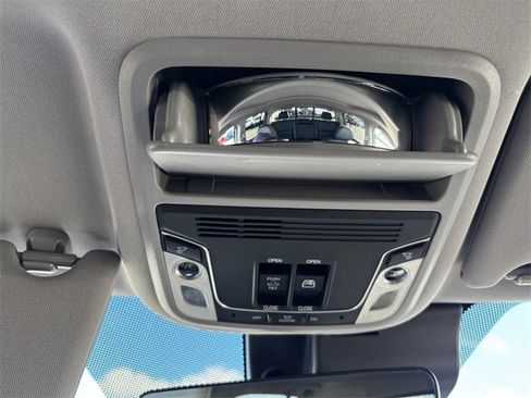 Used 2023 Honda Ridgeline RTL image 32