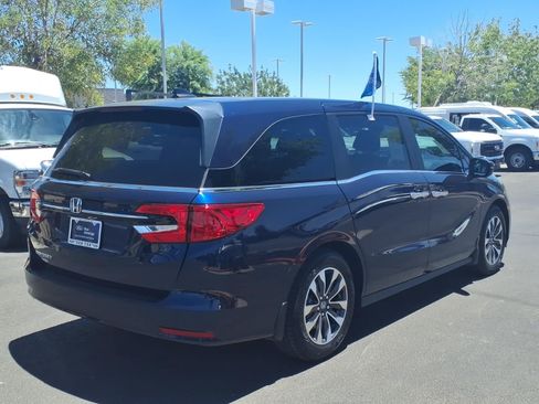 Used 2023 Honda Odyssey EX-L image 4