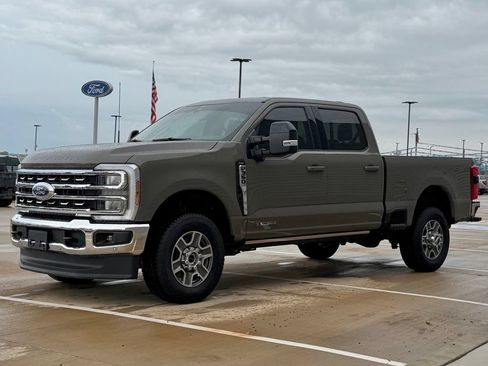 New 2026 Ford F350 Lariat w/ Lariat Ultimate Package AWD/4WD image 6