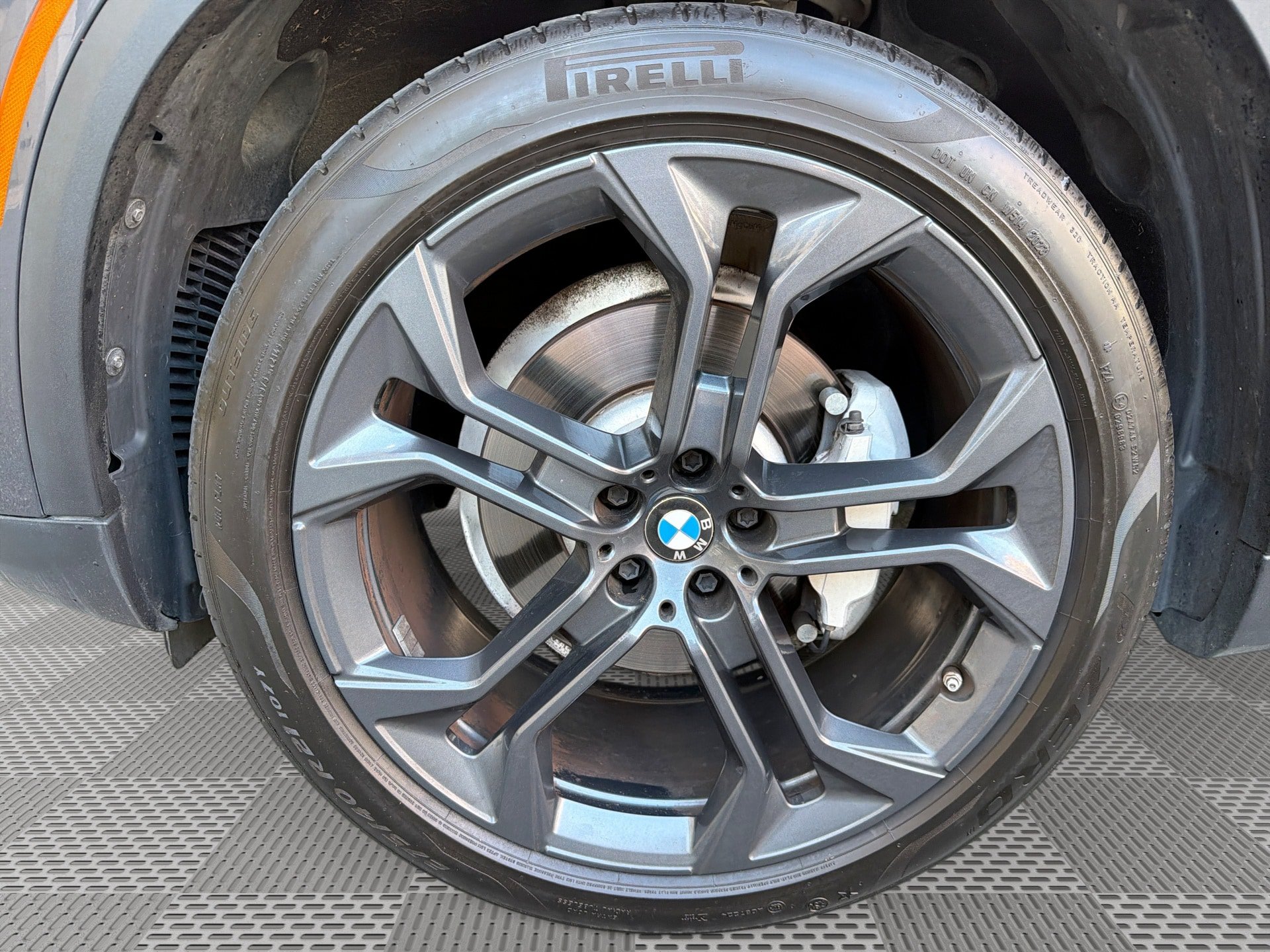 Used 2019 BMW X5 xDrive40i w/ Convenience Package AWD/4WD image 19