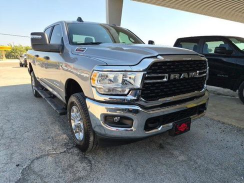 Certified 2024 RAM 2500 Lone Star w/ Off Road Package image 9