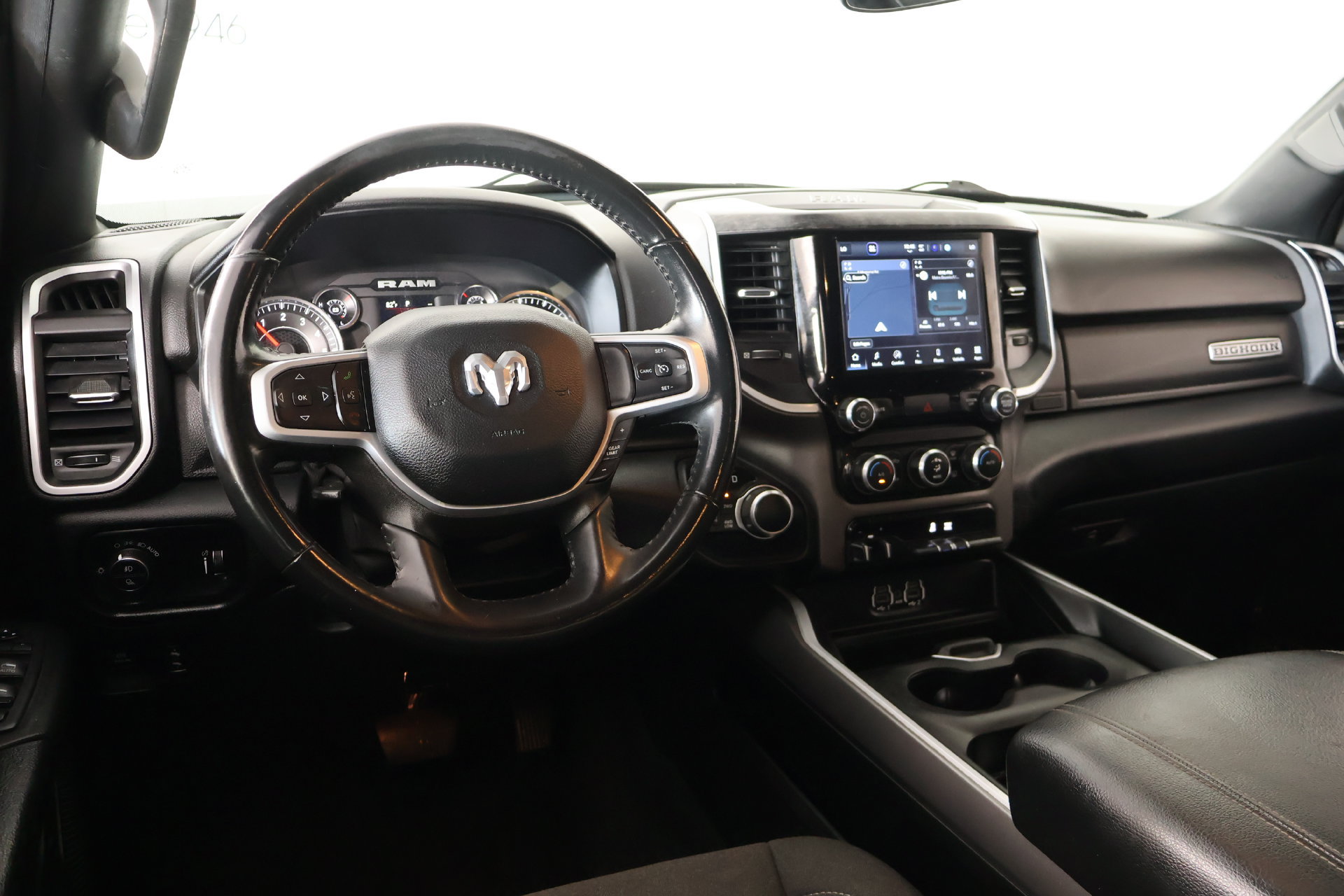 Used 2022 RAM 1500 Big Horn AWD/4WD image 2