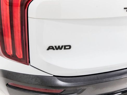 Used 2022 Kia Telluride SX w/ SX Prestige Package AWD/4WD image 10