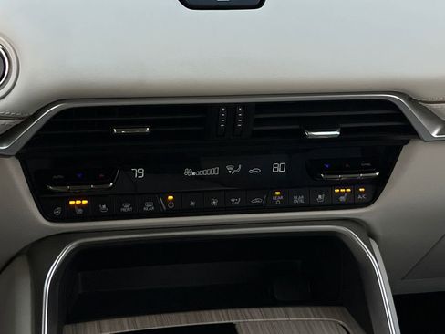 Used 2024 MAZDA CX-90 Plug-In Hybrid w/ Premium Plus image 26