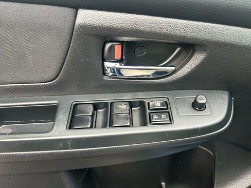 Used 2014 Subaru Impreza 2.0i Sport Premium image 12