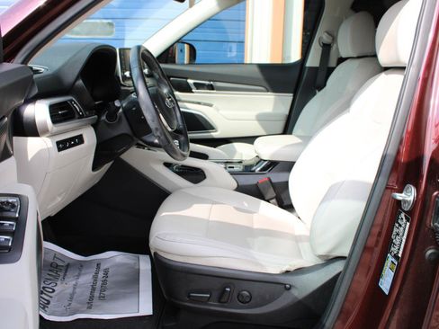 Used 2021 Kia Telluride S FWD image 16