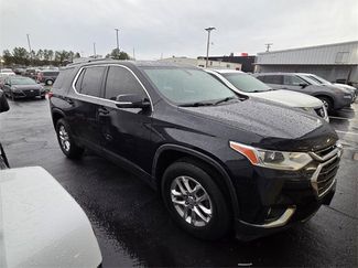Used 2020 Chevrolet Traverse LT video 2