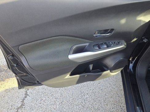 Used 2020 Nissan Kicks SV image 20