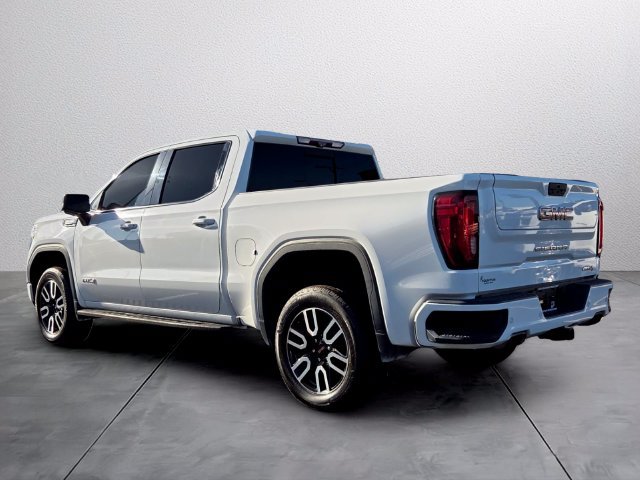 Used 2021 GMC Sierra 1500 AT4 w/ AT4 Premium Package AWD/4WD image 3
