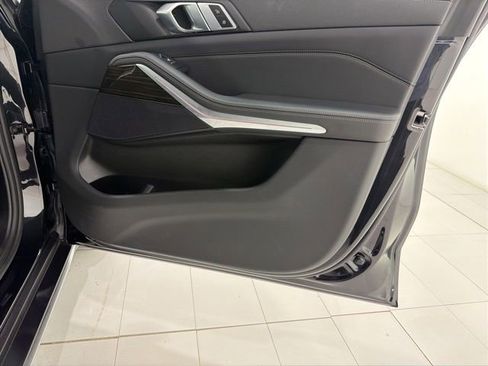 Certified 2023 BMW X5 xDrive40i w/ Premium Package AWD/4WD image 39