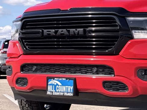 Used 2020 RAM 1500 Laramie AWD/4WD image 12