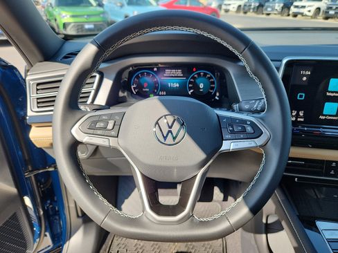 New 2026 Volkswagen Atlas Cross Sport SE image 16