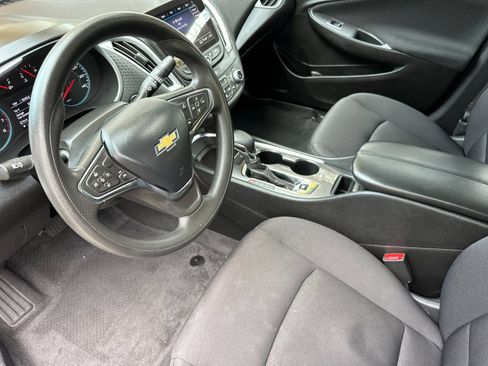 Used 2023 Chevrolet Malibu LT image 10