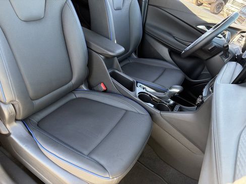 Certified 2026 Buick Encore GX Sport Touring w/ Advanced Technology Package AWD/4WD image 11