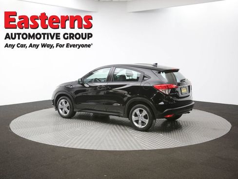 Used 2019 Honda HR-V LX image 60