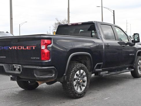 Used 2024 Chevrolet Silverado 2500 Custom w/ Custom Value Package image 15