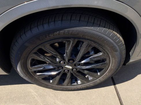 New 2025 Cadillac XT6 Premium Luxury w/ Platinum Package image 30