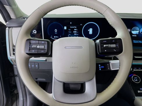 Used 2024 Hyundai Santa Fe Calligraphy FWD image 15