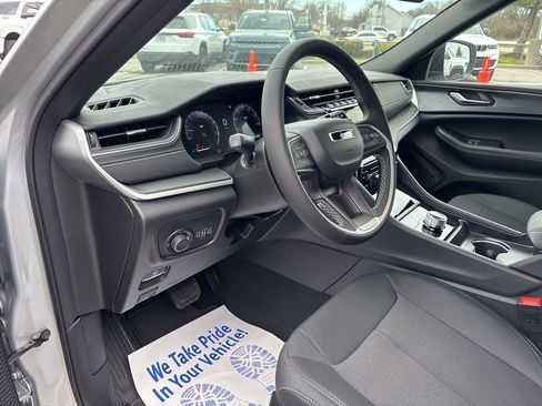 New 2026 Jeep Grand Cherokee Laredo AWD/4WD image 57