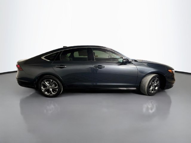 Used 2024 Honda Accord EX-L image 9