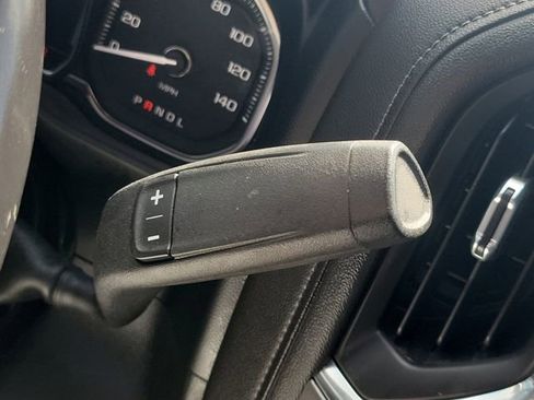 Used 2022 GMC Sierra 3500 Denali w/ Denali Ultimate Package image 33