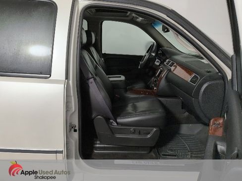Used 2011 Chevrolet Tahoe LTZ image 33
