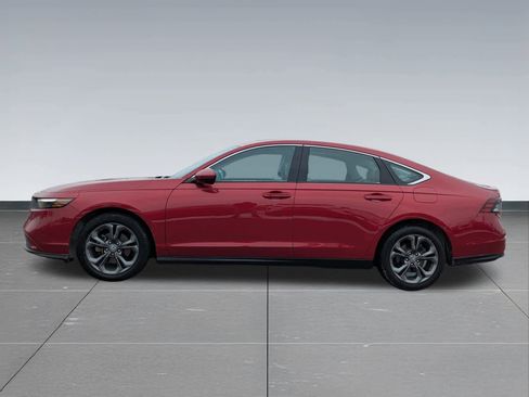 Certified 2023 Honda Accord EX image 3