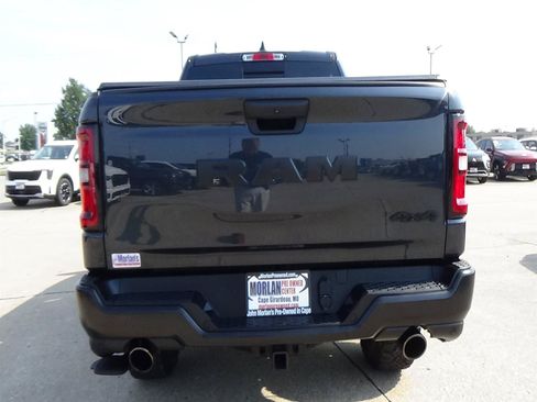 Used 2025 RAM 1500 Warlock AWD/4WD image 7